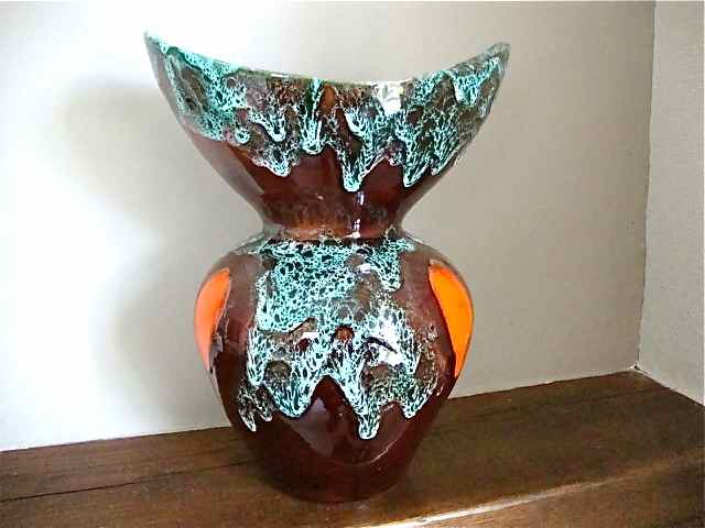70s Vallauris design vase