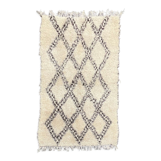 Berbere carpet beni ouarain old 125x210 cm