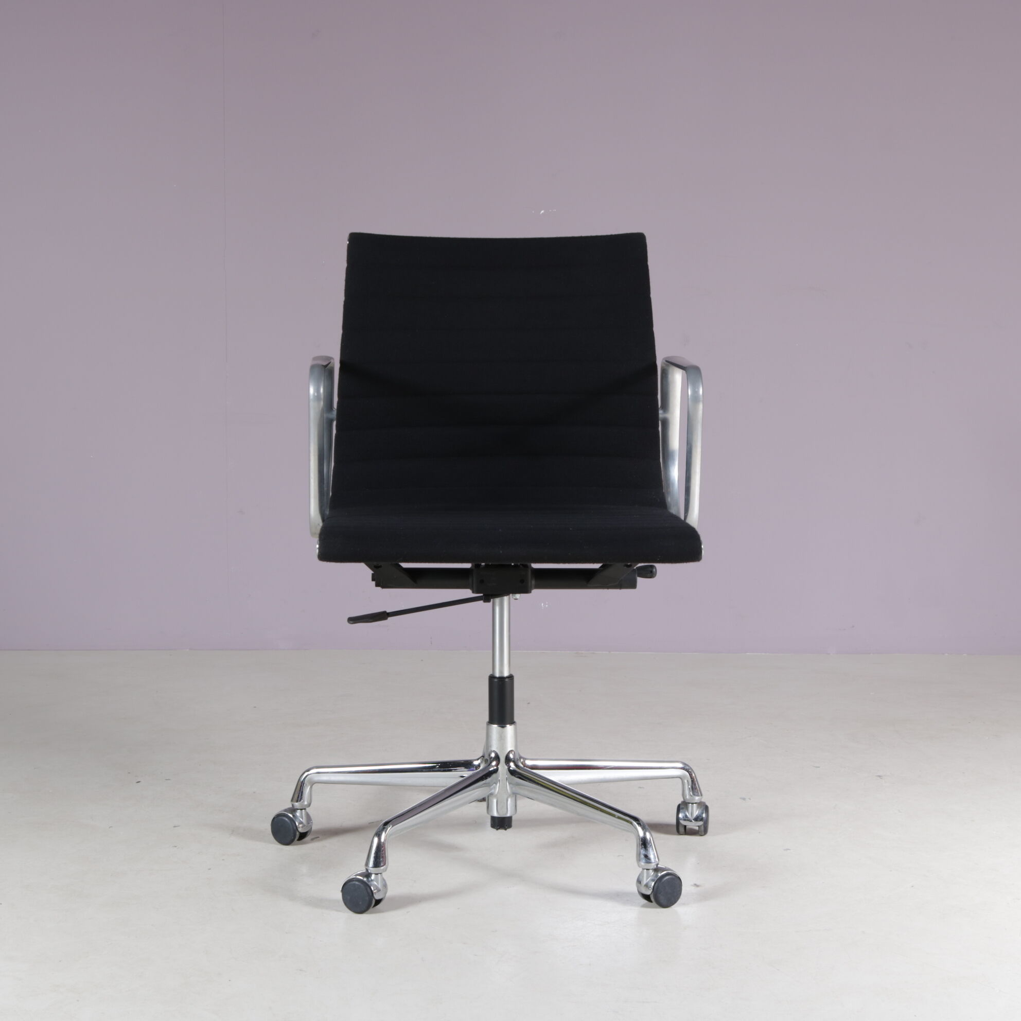 2000s “EA118” chair by Charles & Ray Eames for Vitra, Germany