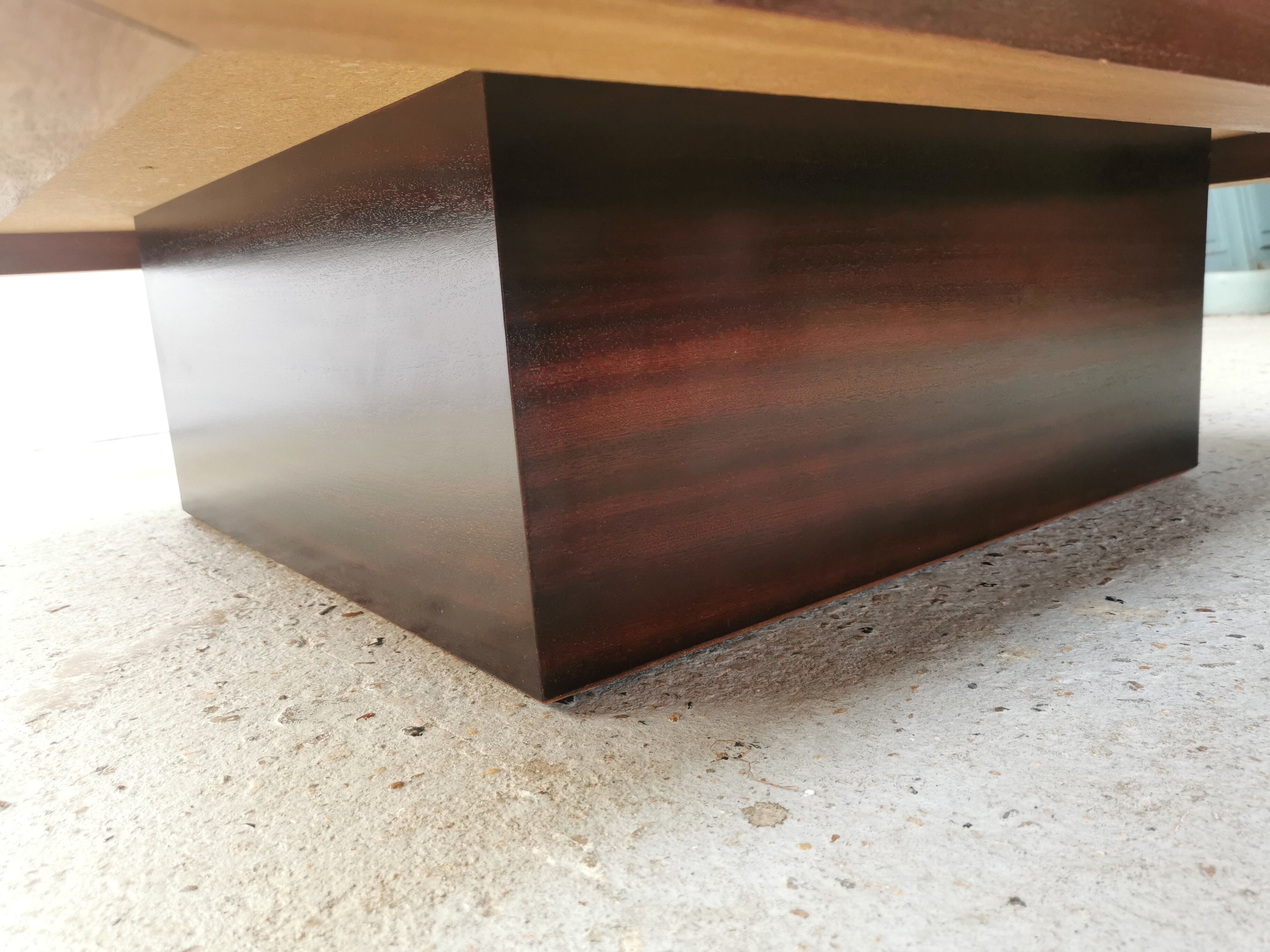 Table basse vintage travertin et bois design 1970