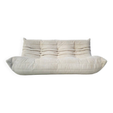 Canapé 3 places en velours côtelé blanc cassé attribué à Michel Ducaroy pour Ligne Roset, années 1970.