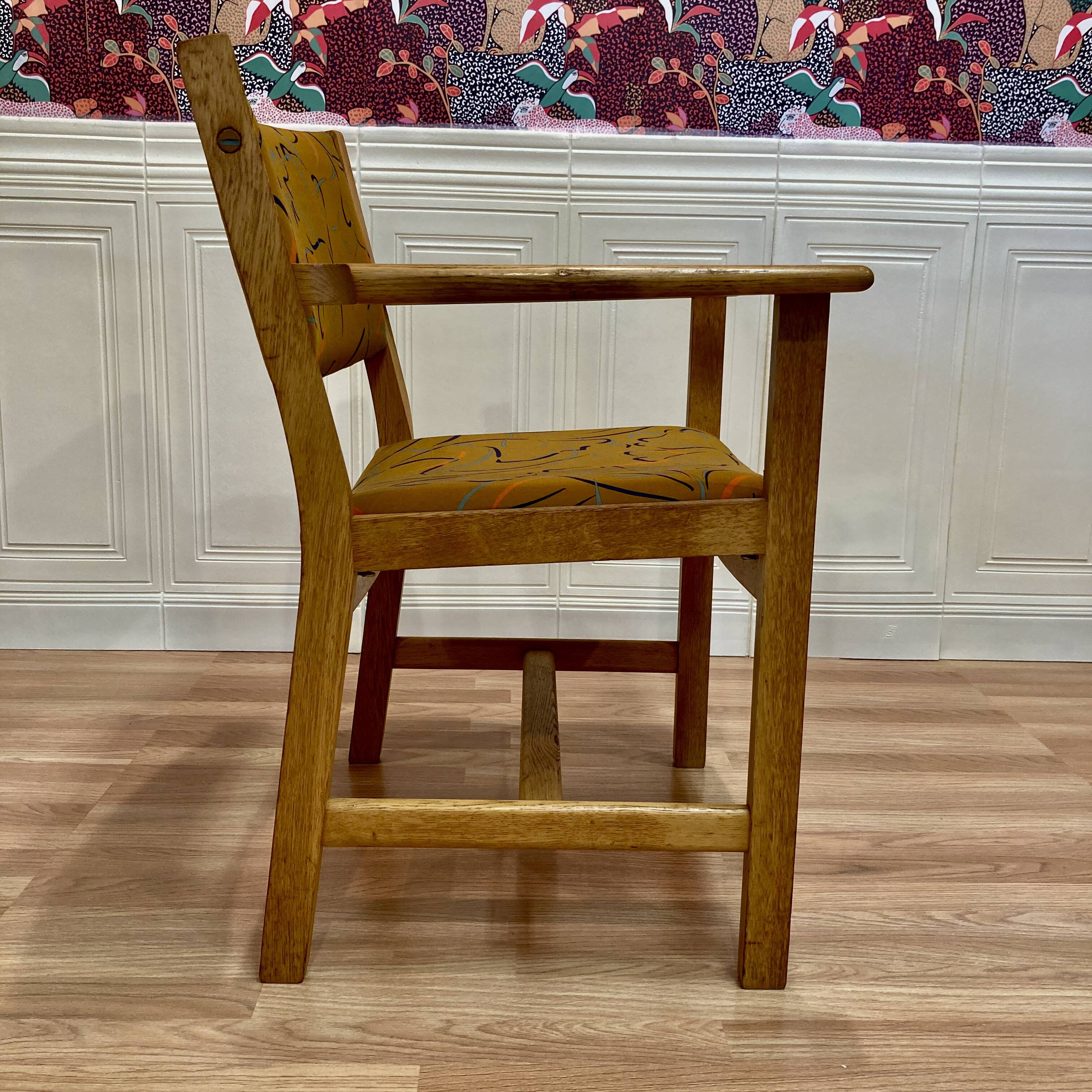 6 chairs stamped Hans Wegner "Scandinavian design" 1960.