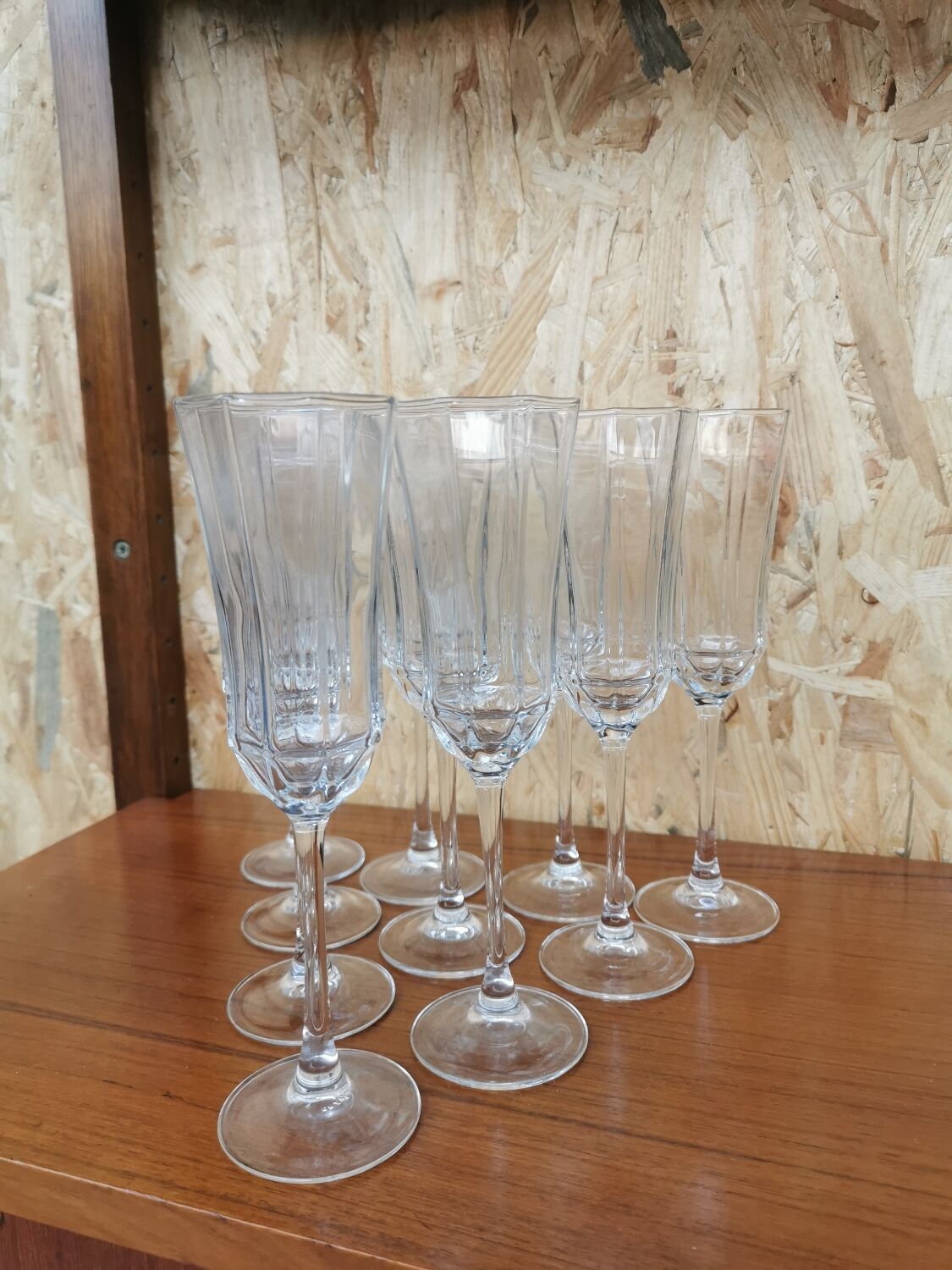 Service de 10 flûtes à Champagne Arcopal