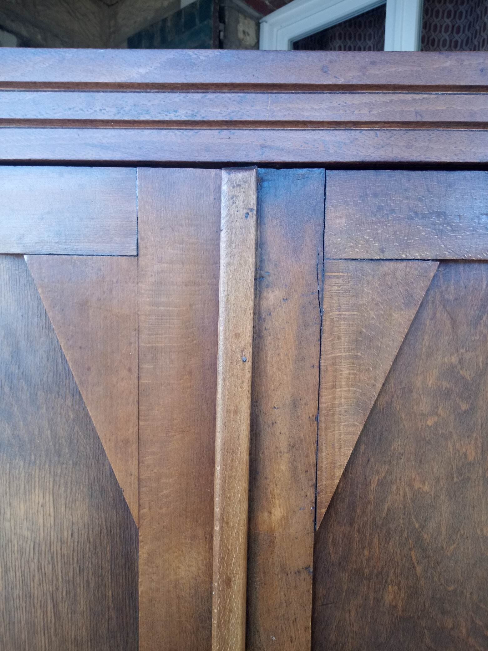 1940s wooden Parisian cabinet