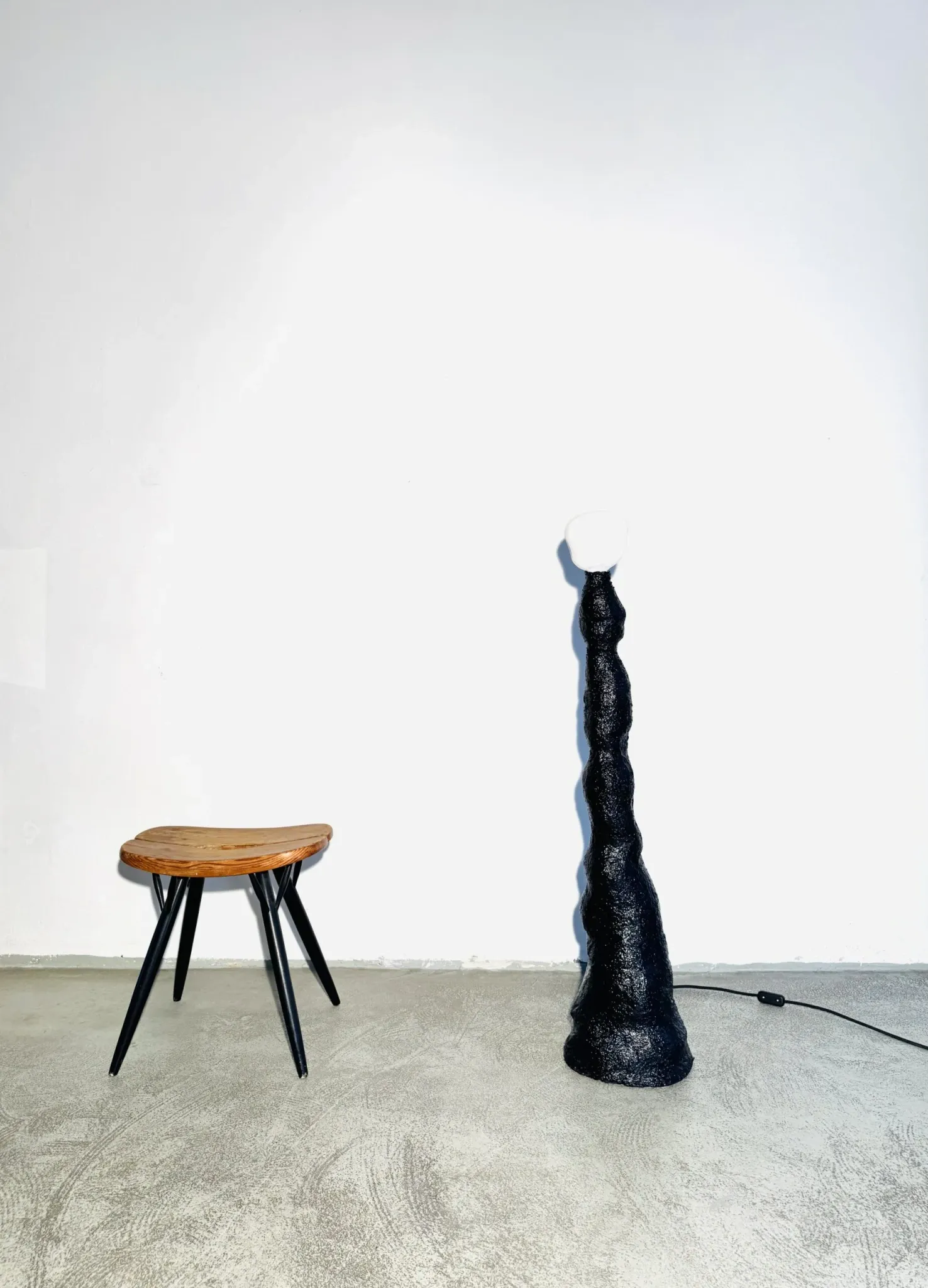 Lampe de sol Black Meteor par Jonathan Bocca pour Job Studio, Italie, 2023