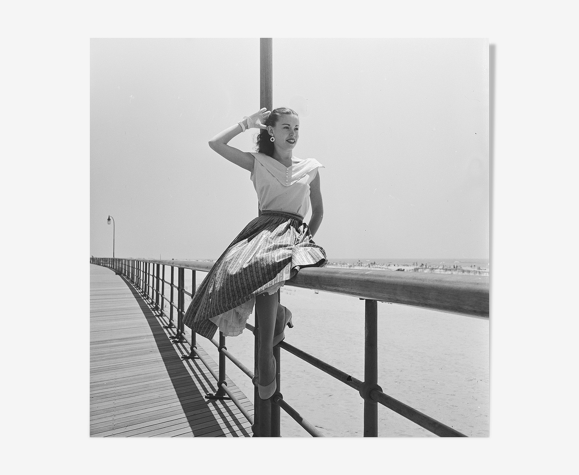 Photo Pin UP année 60 beau tirage sur papier baryté 300g 40X40cm