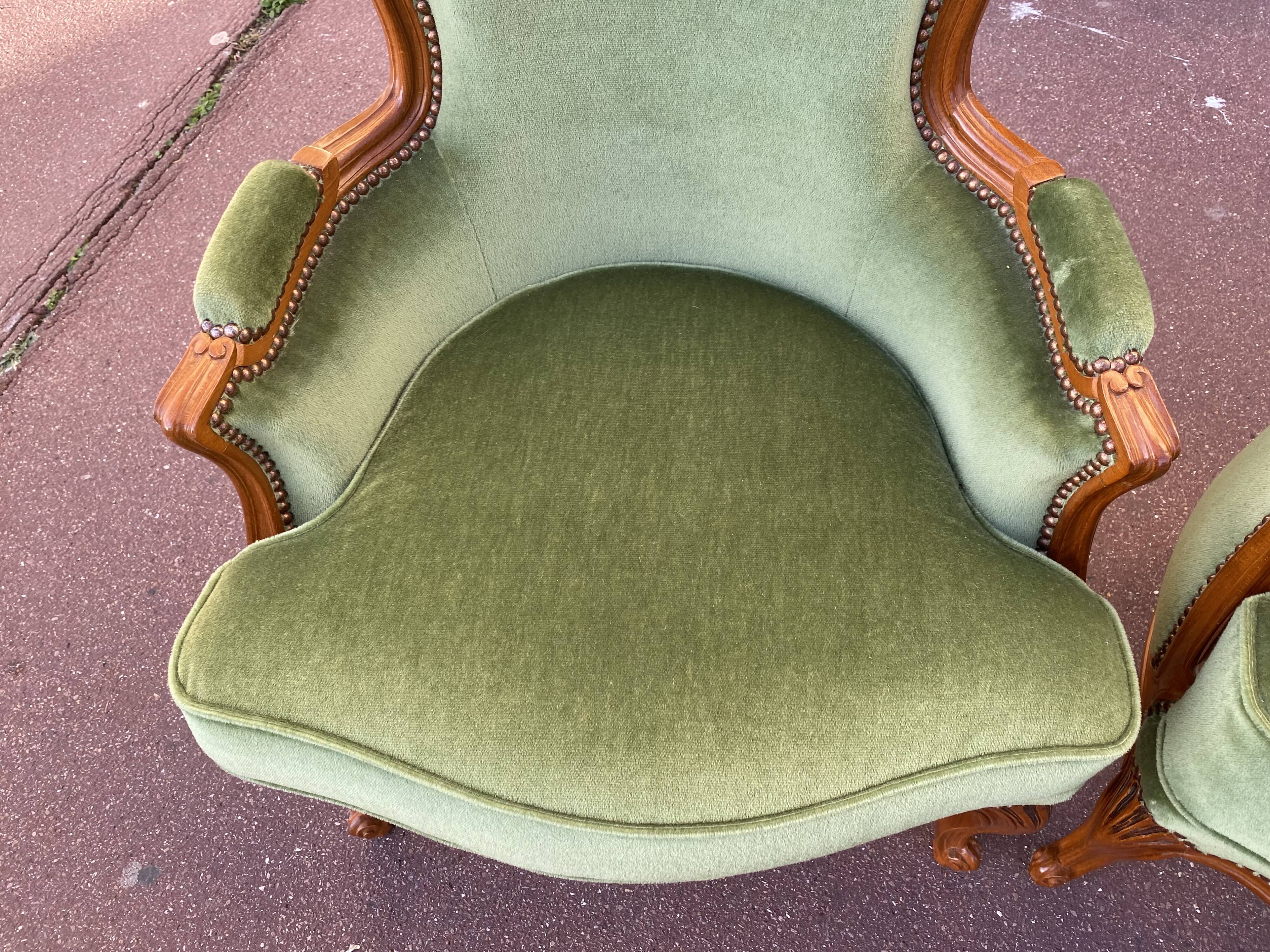 Paire de bergères fauteuils style Louis XV