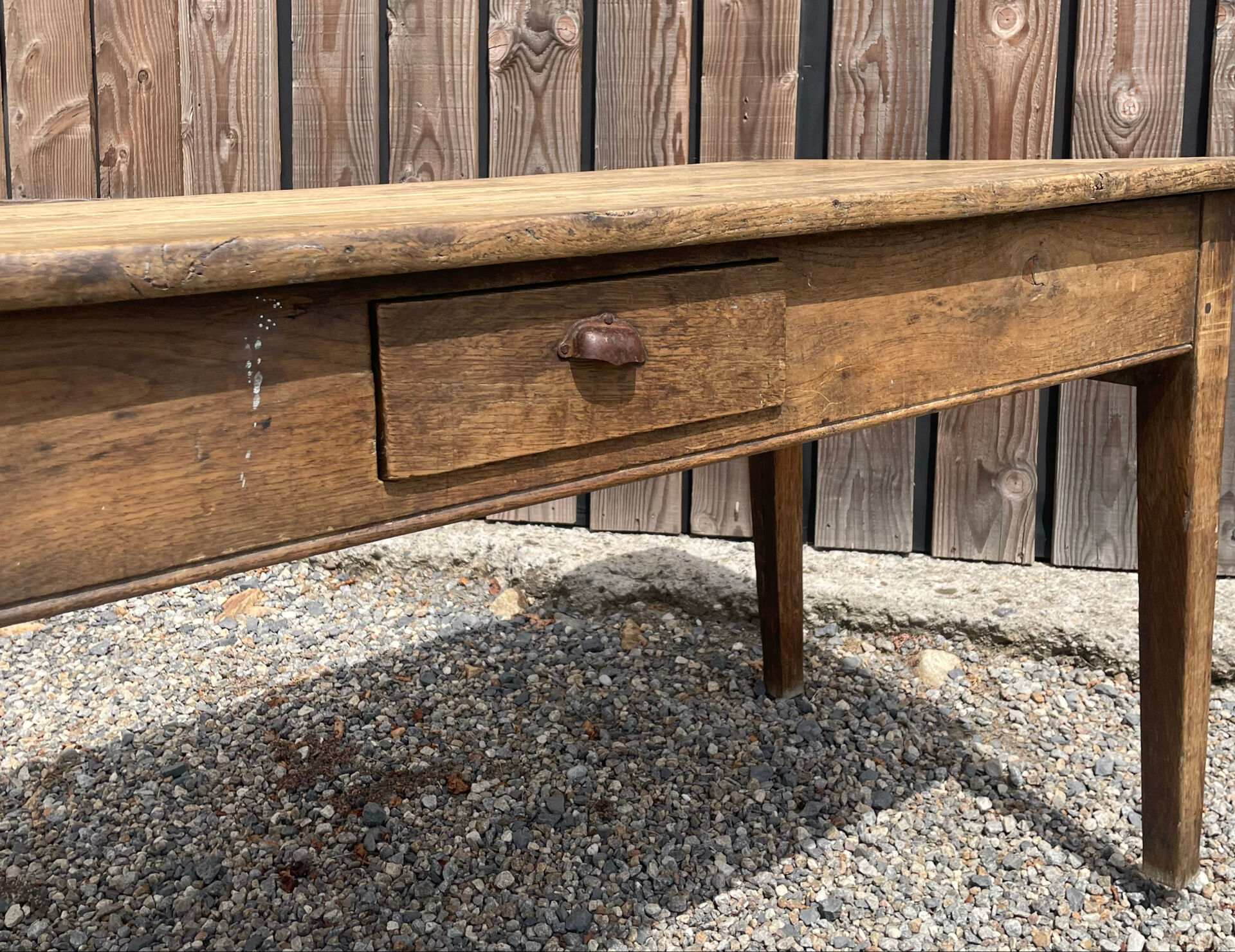 Solid oak farmhouse table with 2 drawers.
