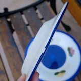 Dessert plates with flowers