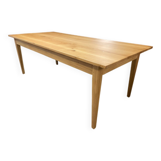 Farmhouse table in matt colorless oak