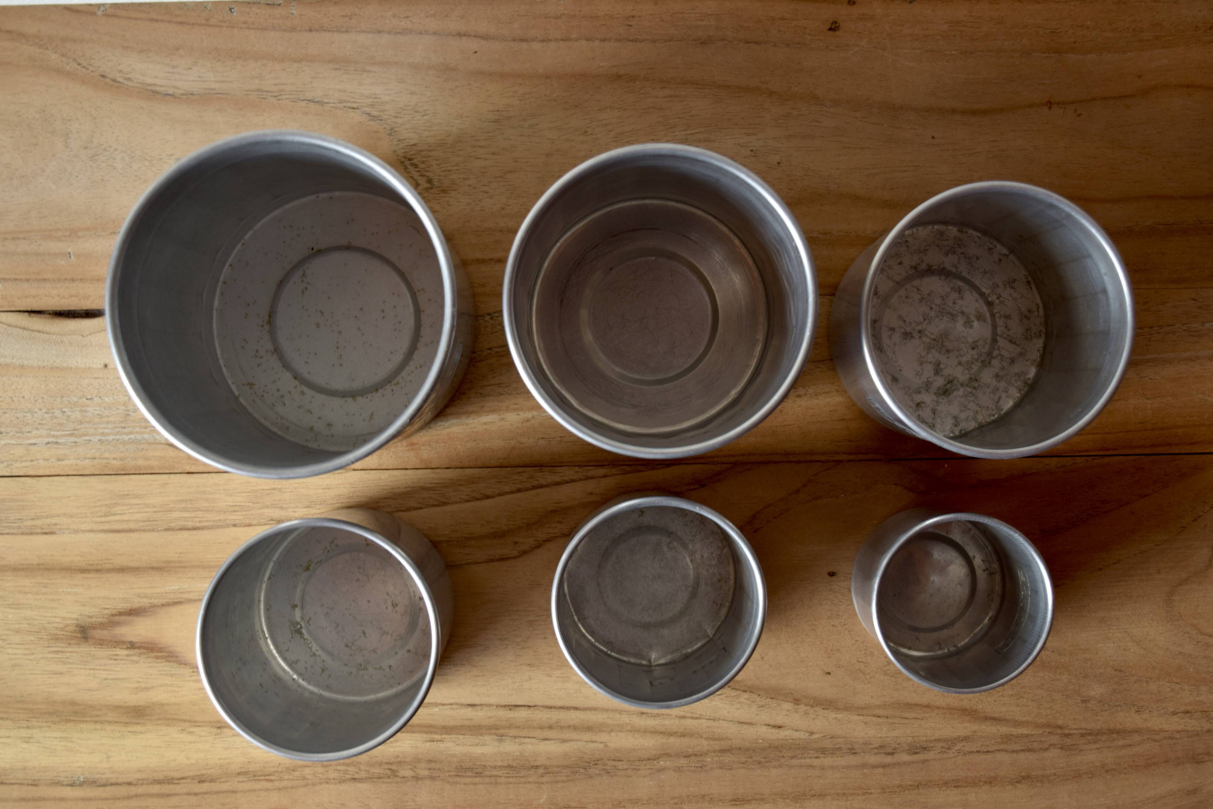 Series of Six vintage aluminum spice jars - Storage jars - 1940.
