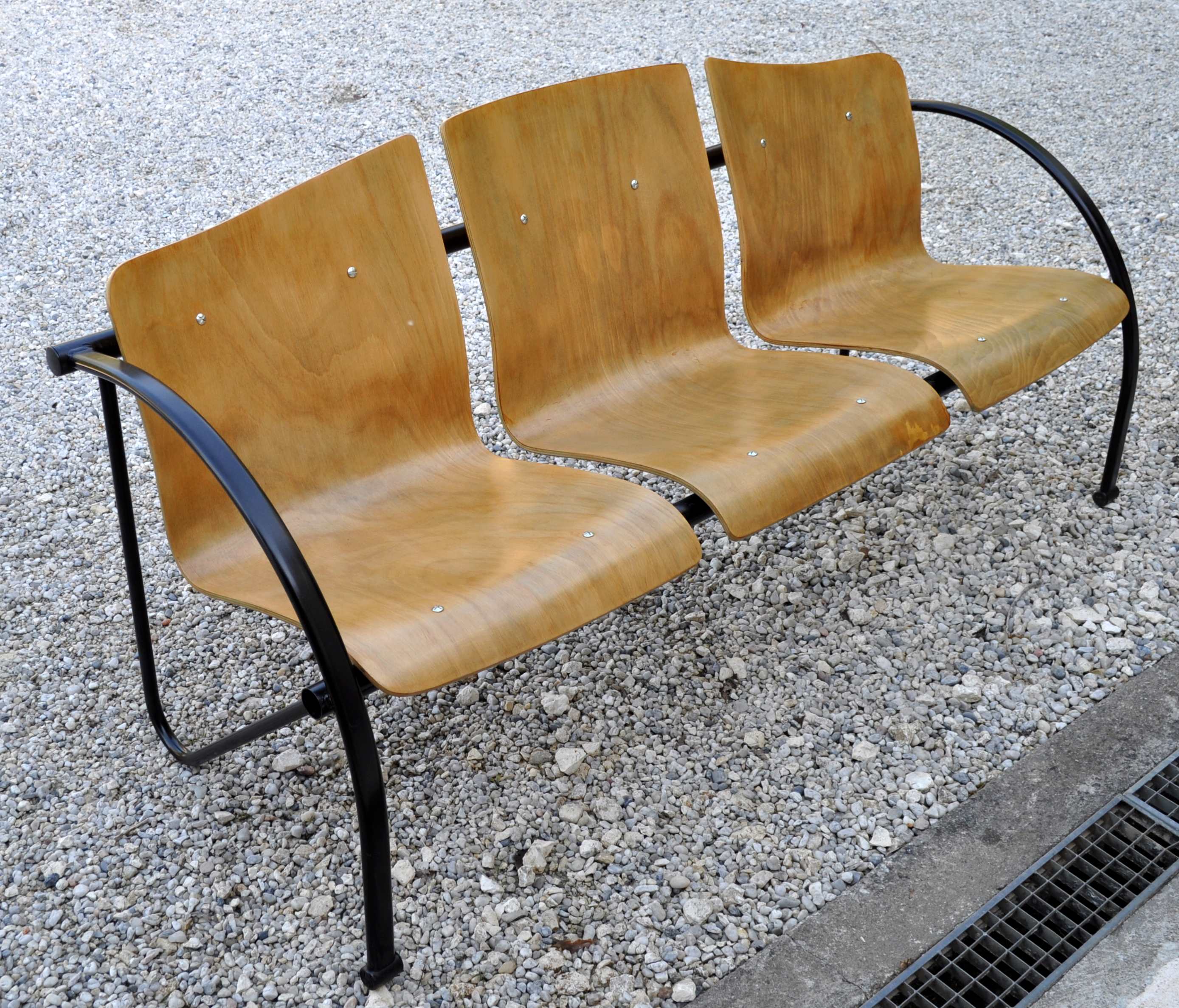 Bench seventies revisited