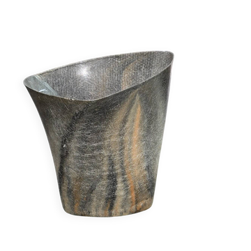 Design office wastebasket in fibreglass