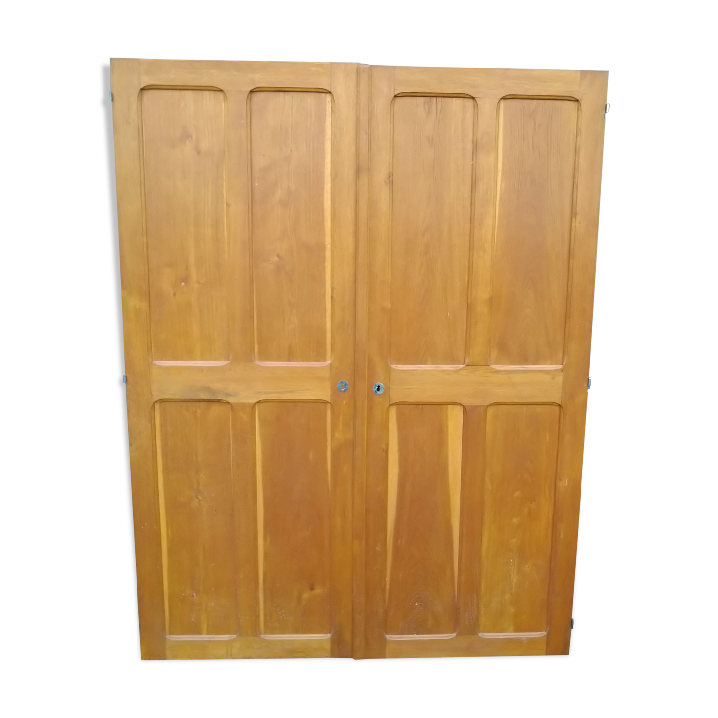 Closet door
