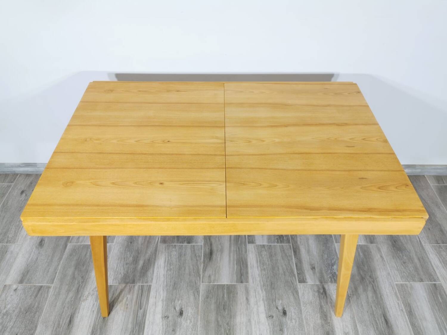 Dining table by Tatra Nabytok
