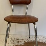 Chaise vintage en skaï marron
