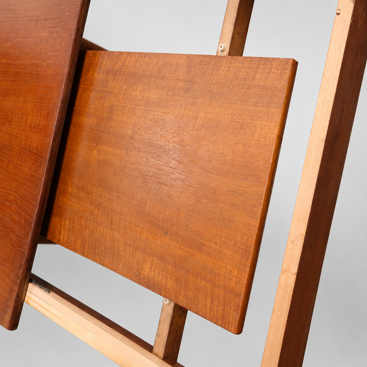 Authentic vintage teak extendable dining table from the 1960s