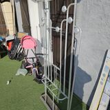 Coat hanger