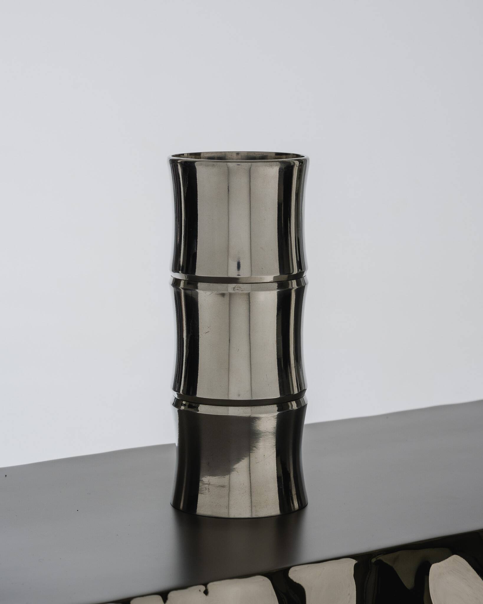 Petit vase bambou en métal, 1970s