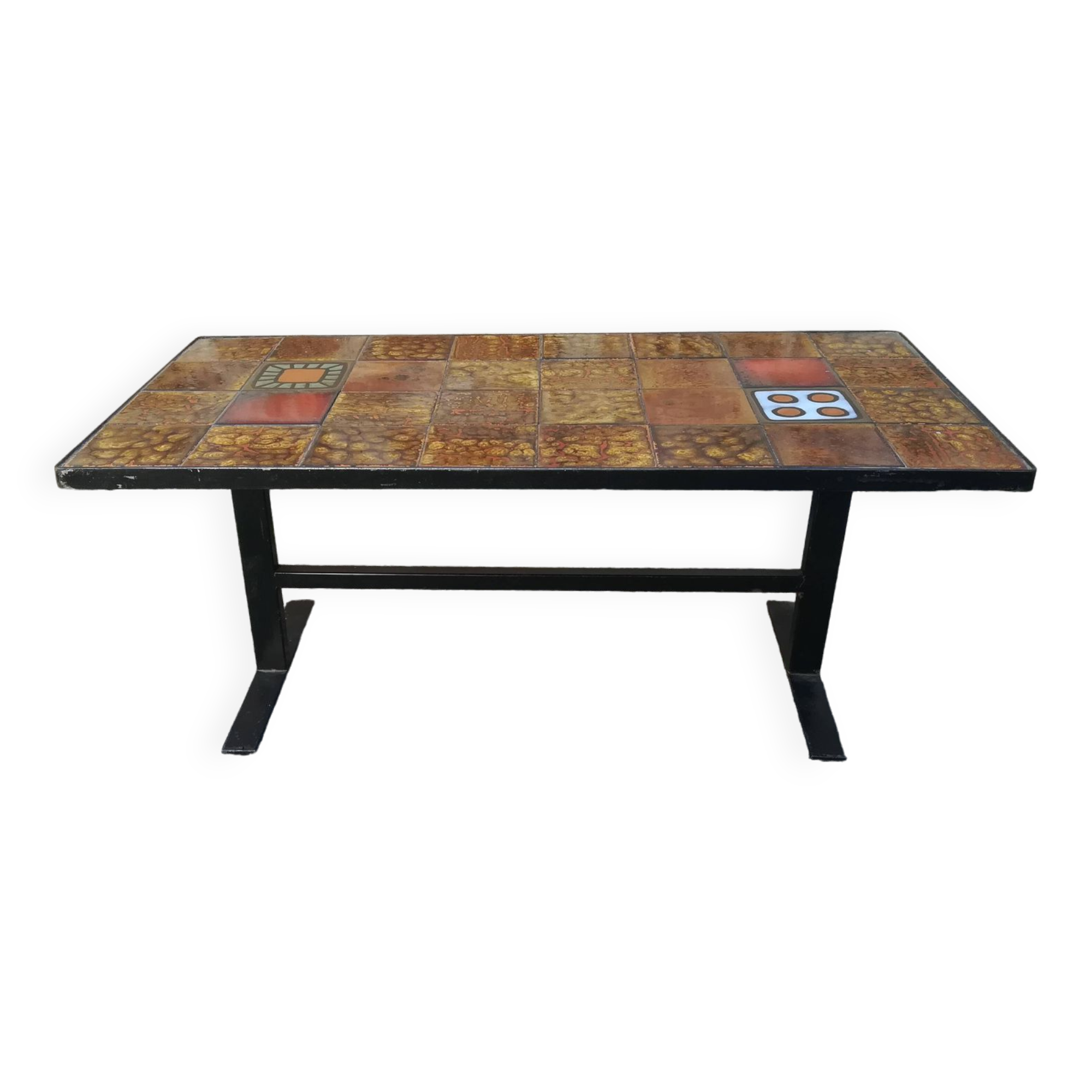 Ceramic coffee table