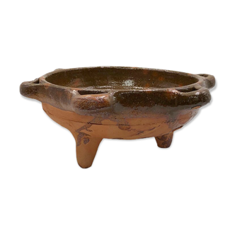 Artisan dish in glazed terracotta