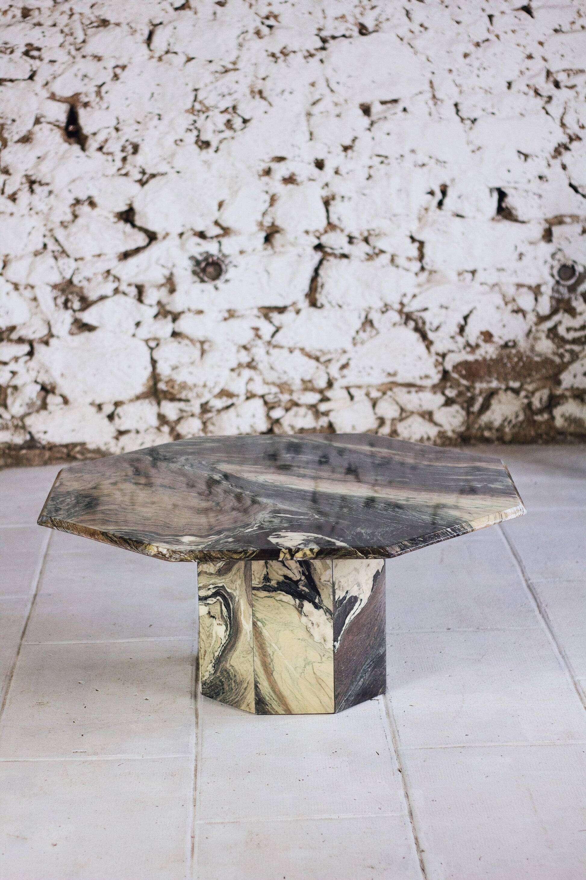 Octagonal coffee table in Cipollino Italian marble, 1980