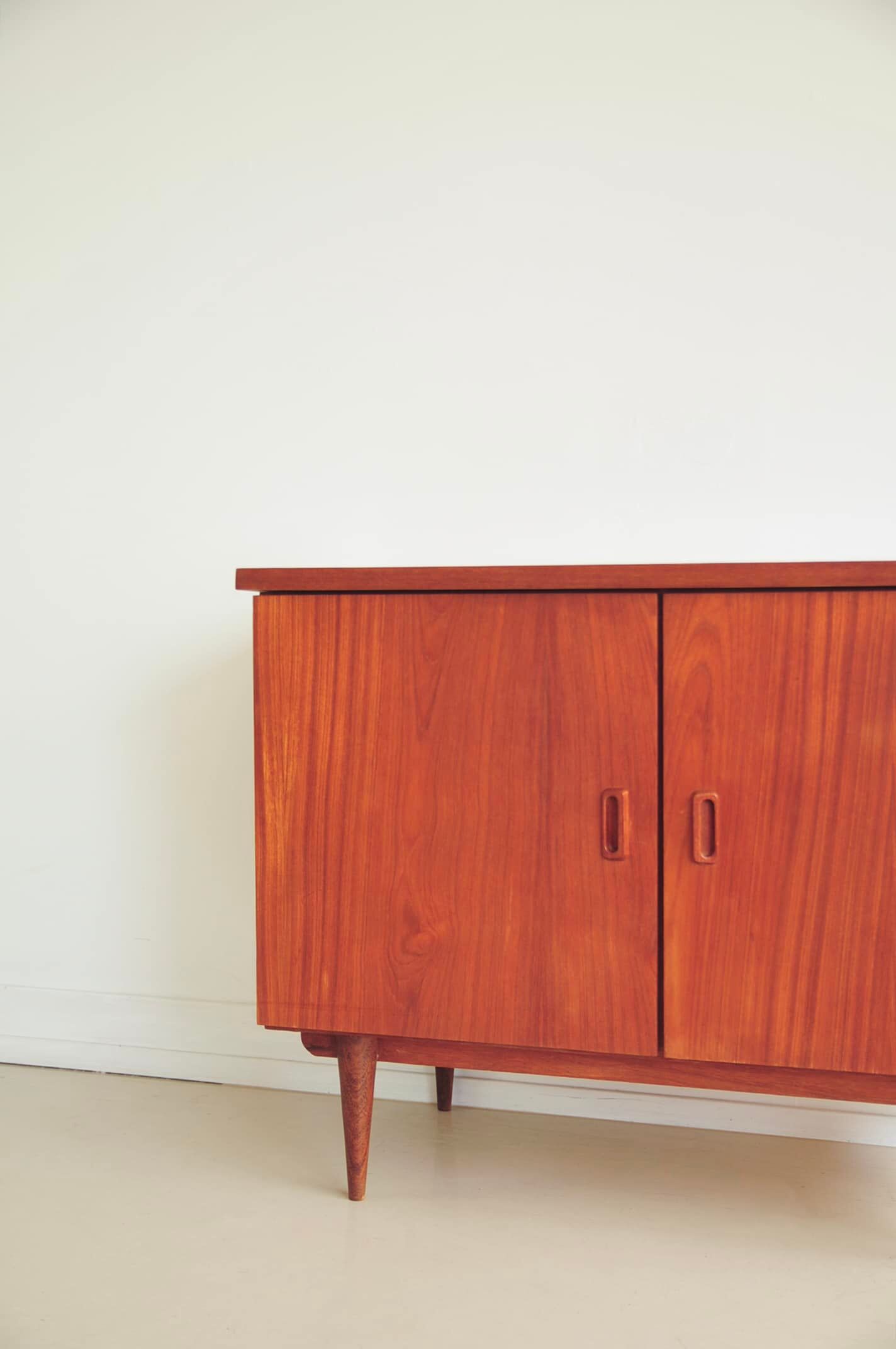 Commode en teck