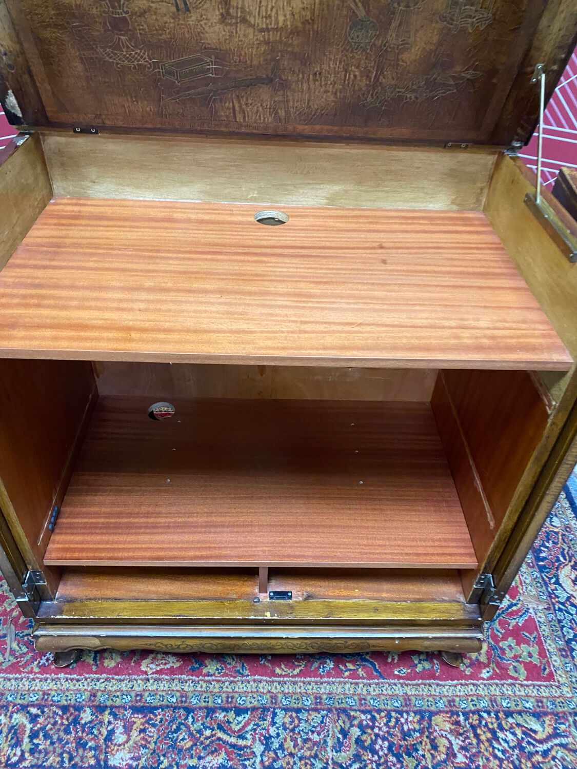 Bar furniture old Asian Chinese style transformed