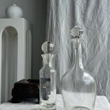 Very large glass decanter with spinning top H36
