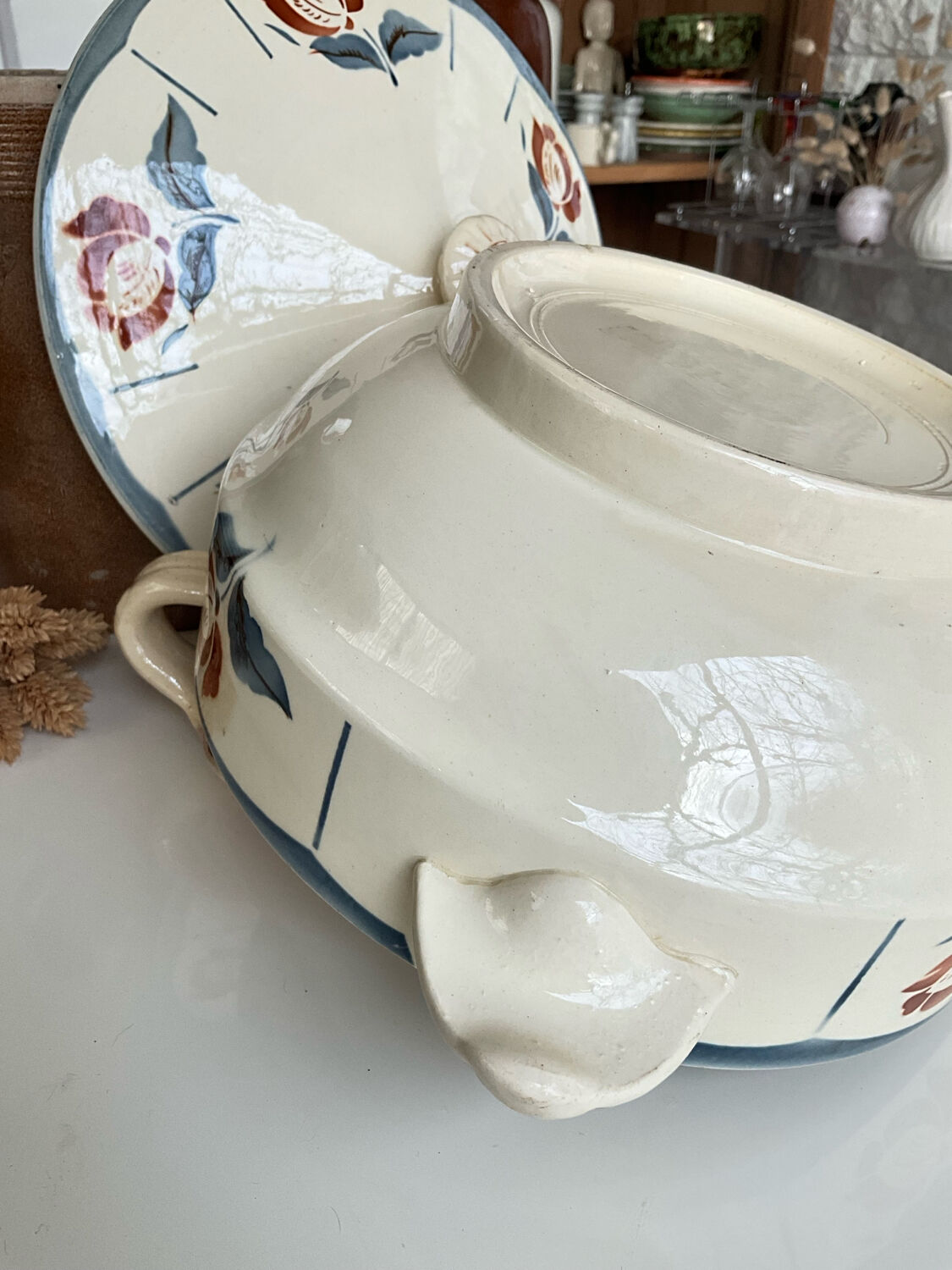 Digoin soup tureen