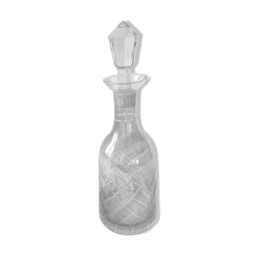 Carafe in blue chiseled glass
