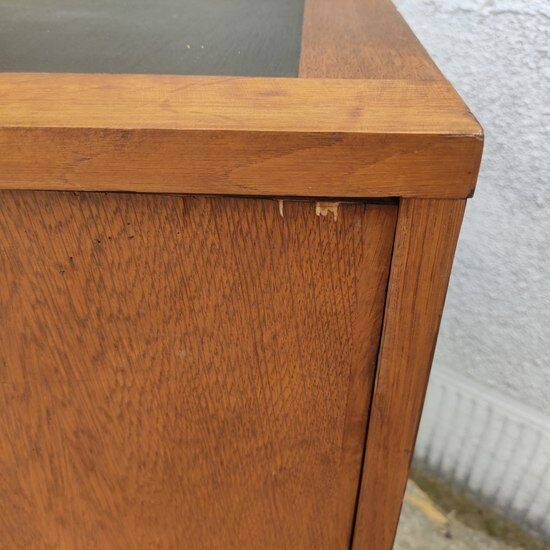 Enfilade, school furniture