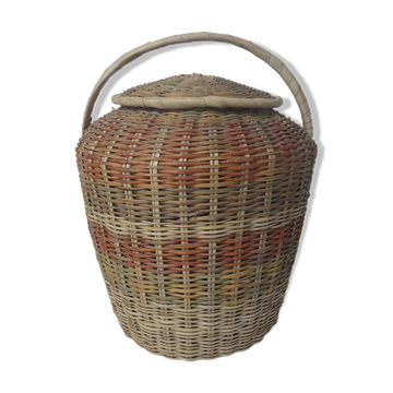 Rattan pan