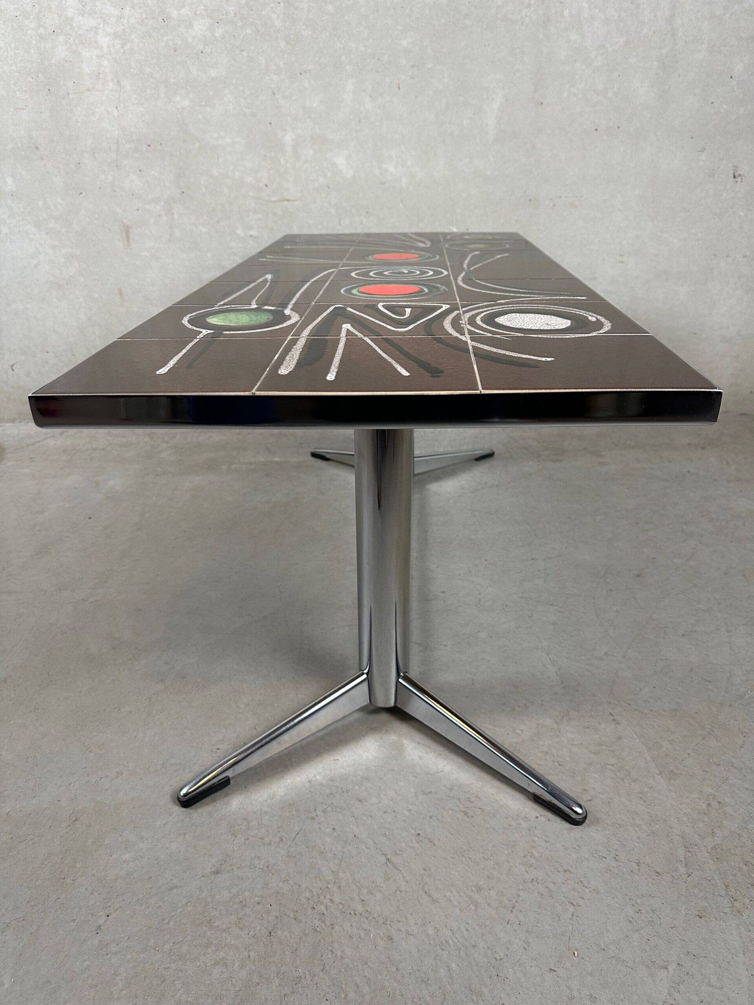Mid-century coffee table – ceramic and chrome