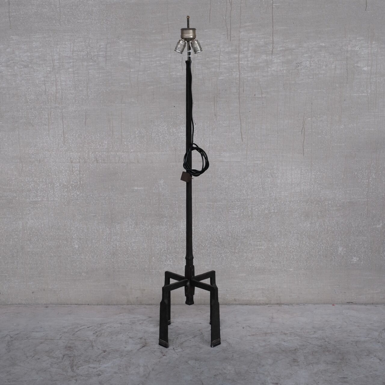 Brutalist iron mid-century floor and table lamp set