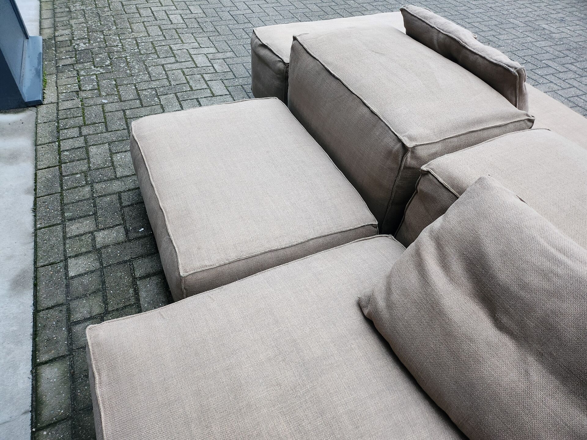 Living divani sofa - Extrasoft by Piero Lissoni