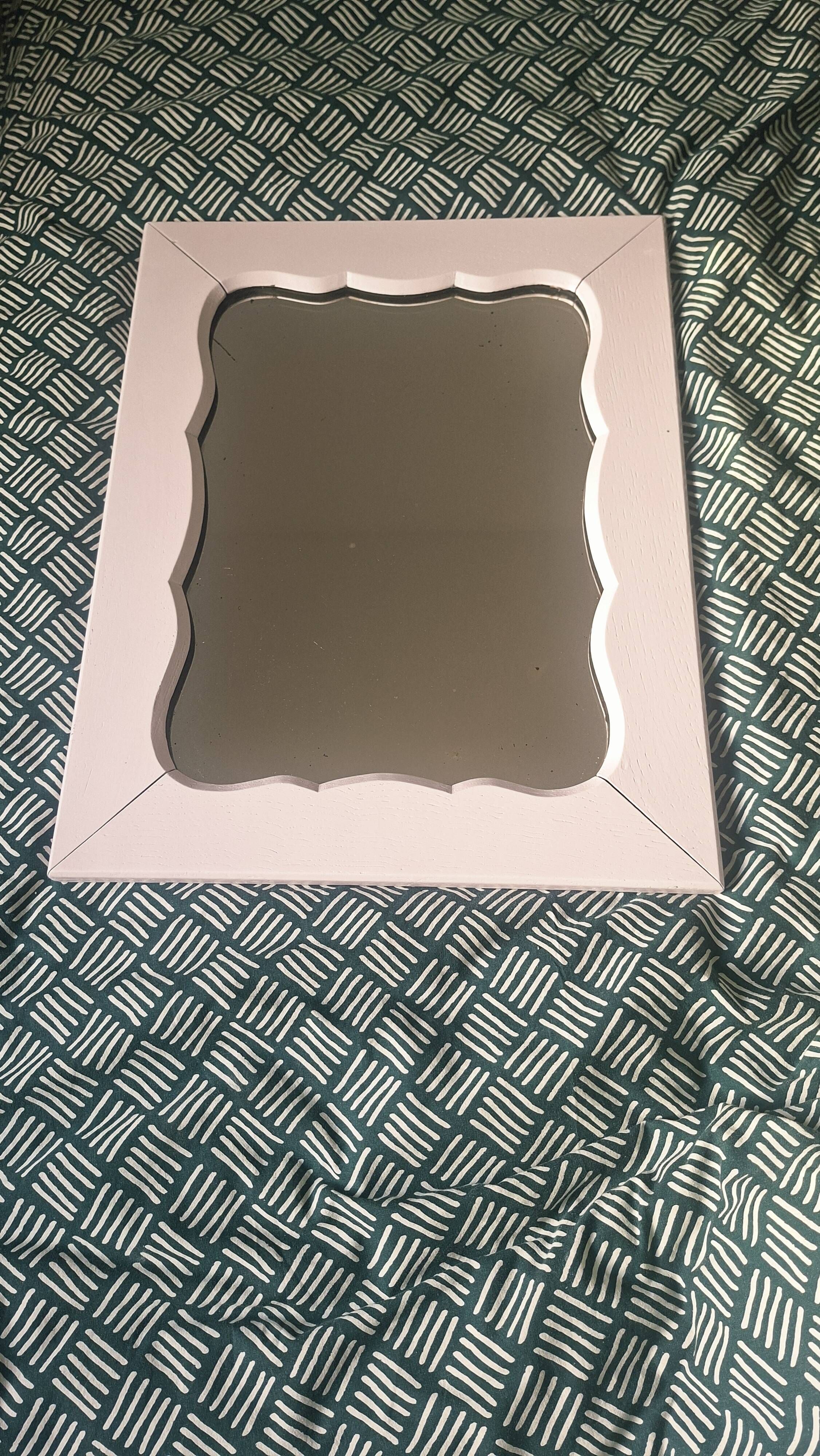 Miroir mural rectangulaire Milieu XX's cadre Rose Poudrée