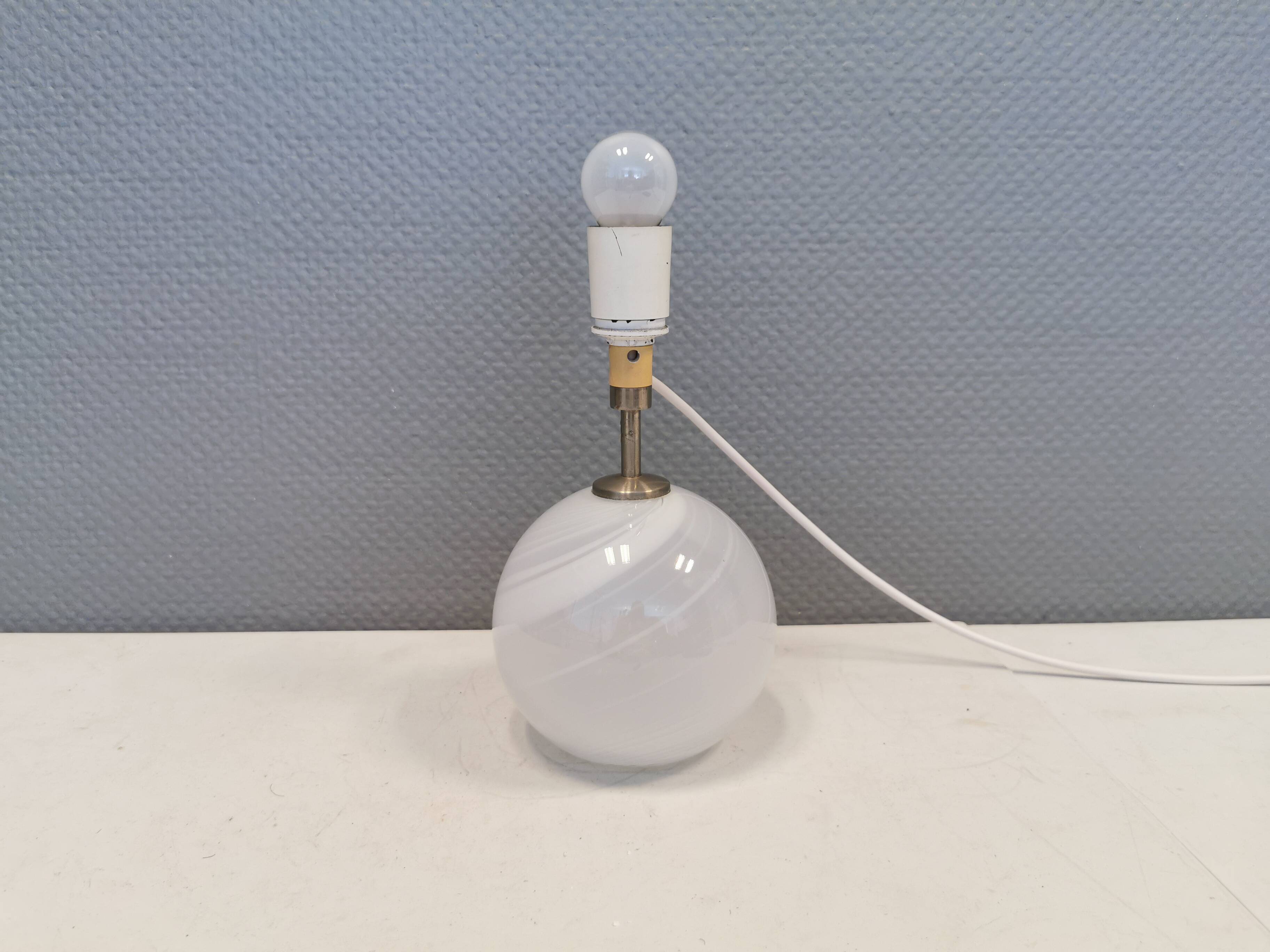 Beautiful table lamp, model Misty by Torben Jørgensen, Holmegaard Glassworks Denmark 1980.