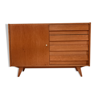 Buffet U 458 par Jiri Jiroutek pour Interier Praha