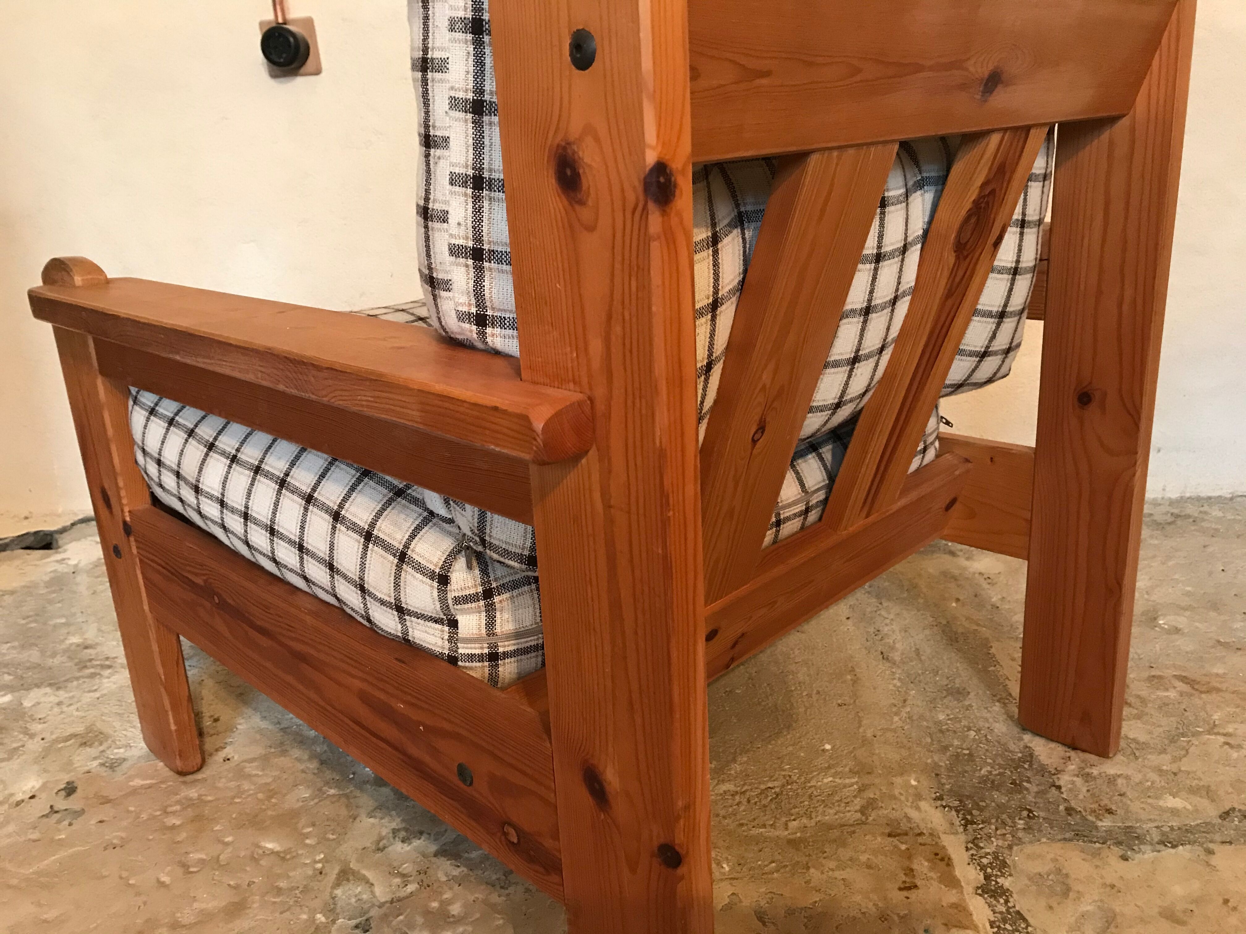 Vintage pine chair style Swedish chalet 1960-1980