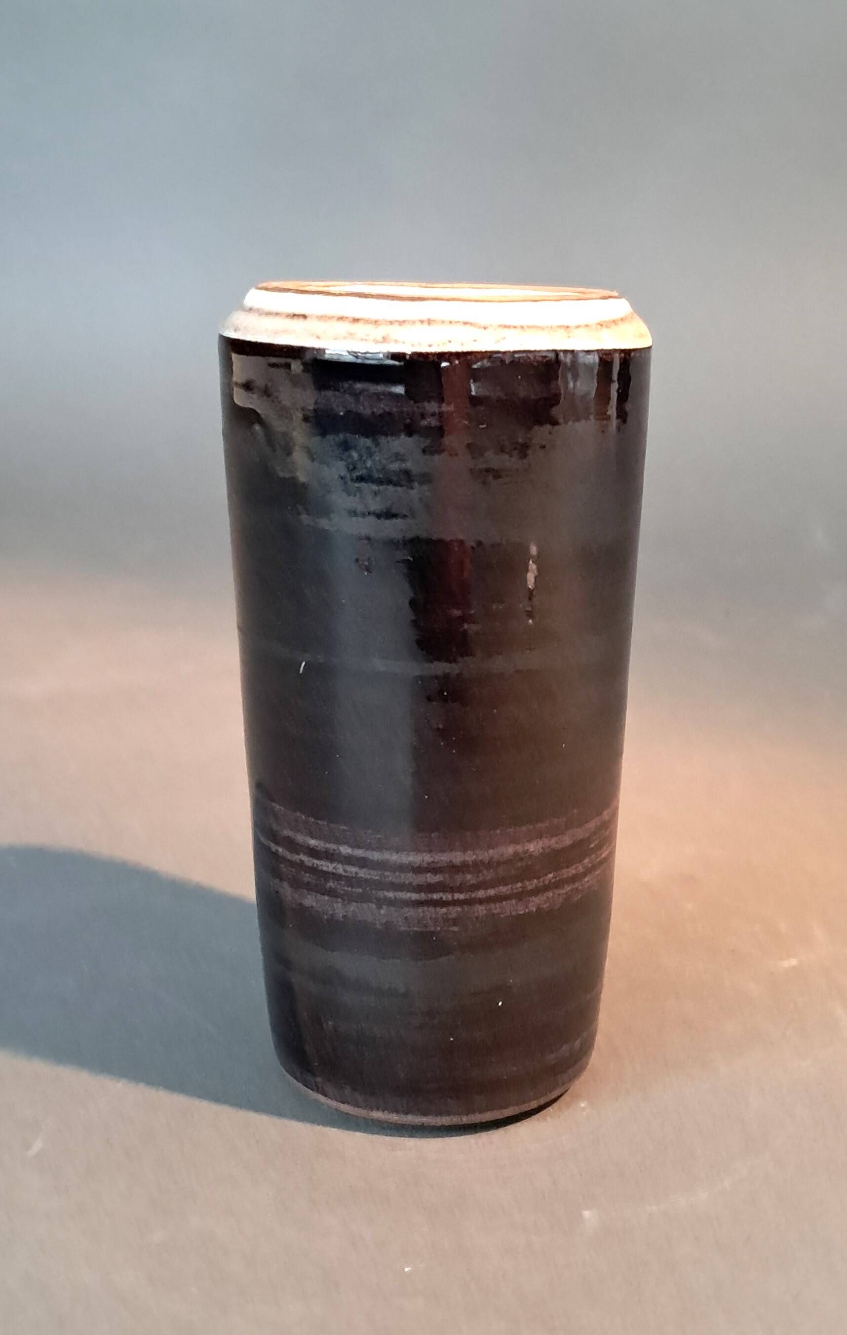 Small monogrammed black enameled ceramic vase by Willy Steinlin, Switzerland 1960.