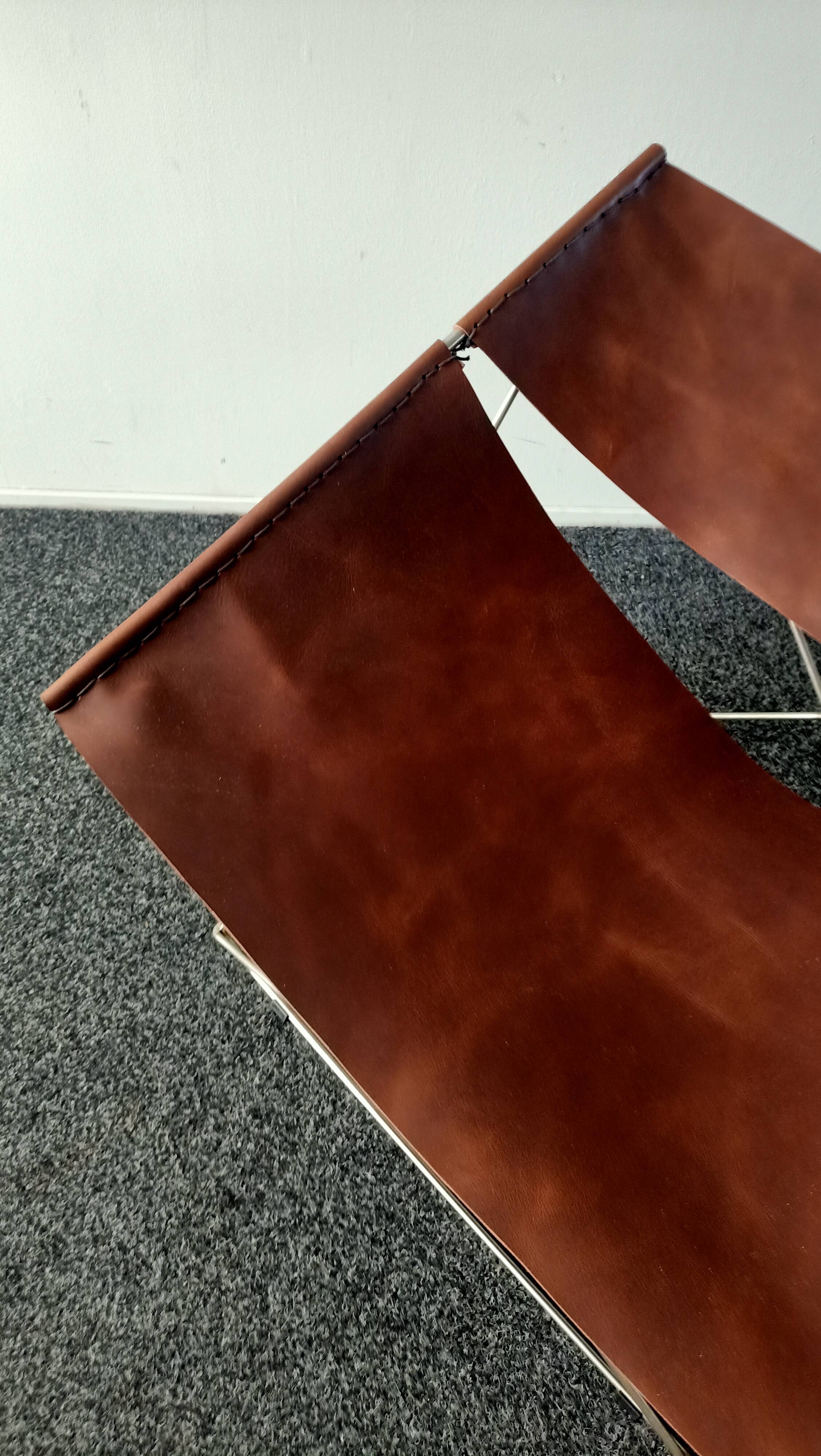 Artifort 'Butterfly'chair by Pierre Paulin