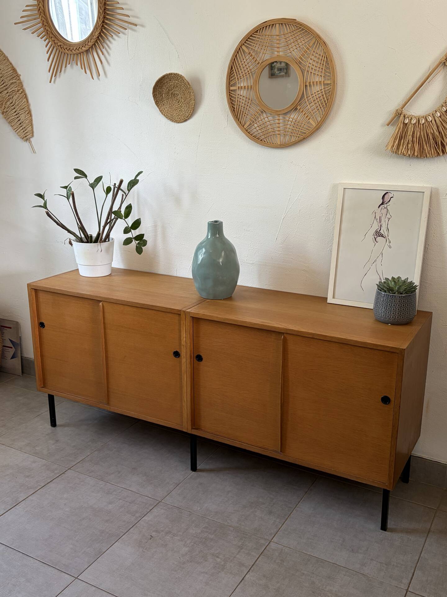 Vintage school enfilade