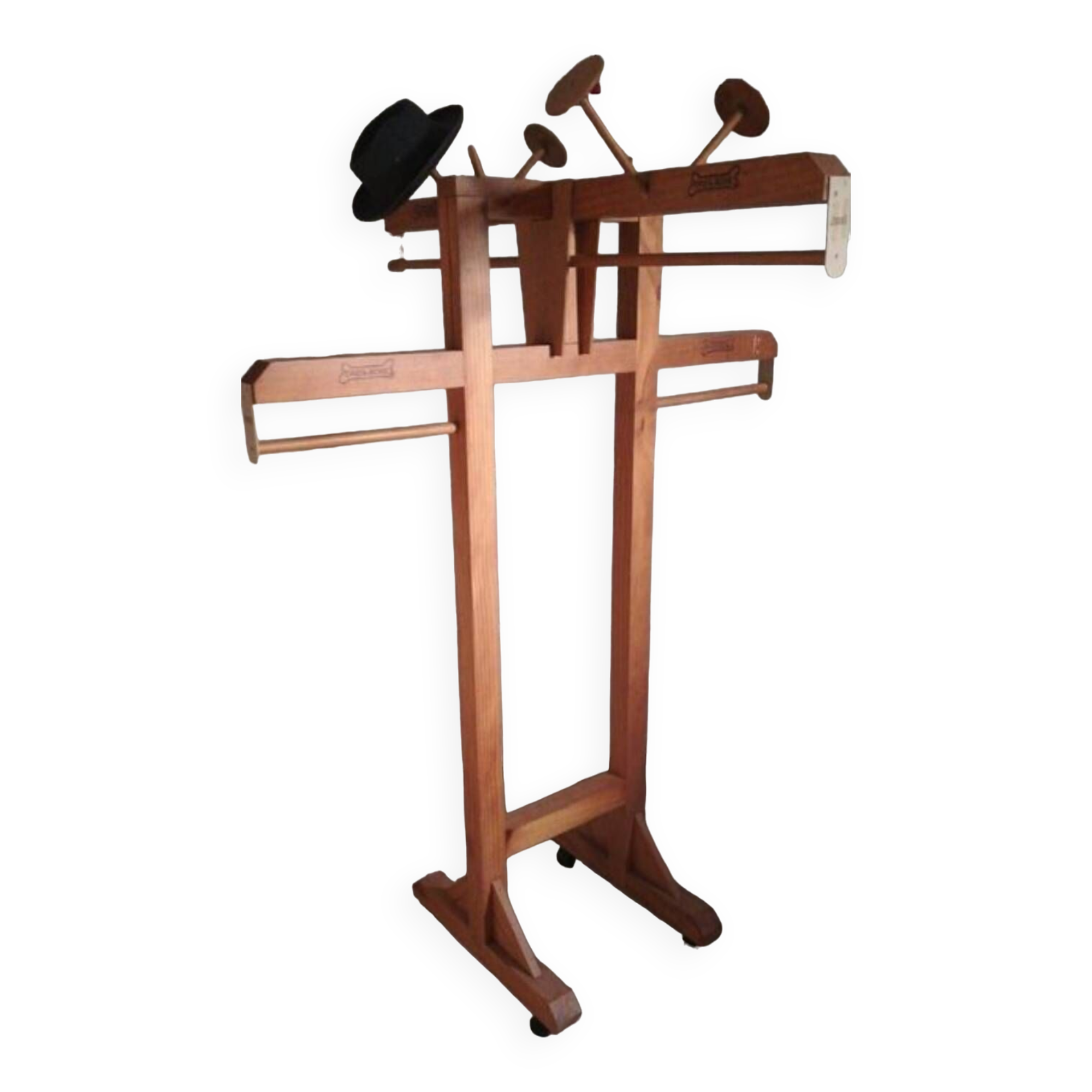 DRIZA-BONE clothing display