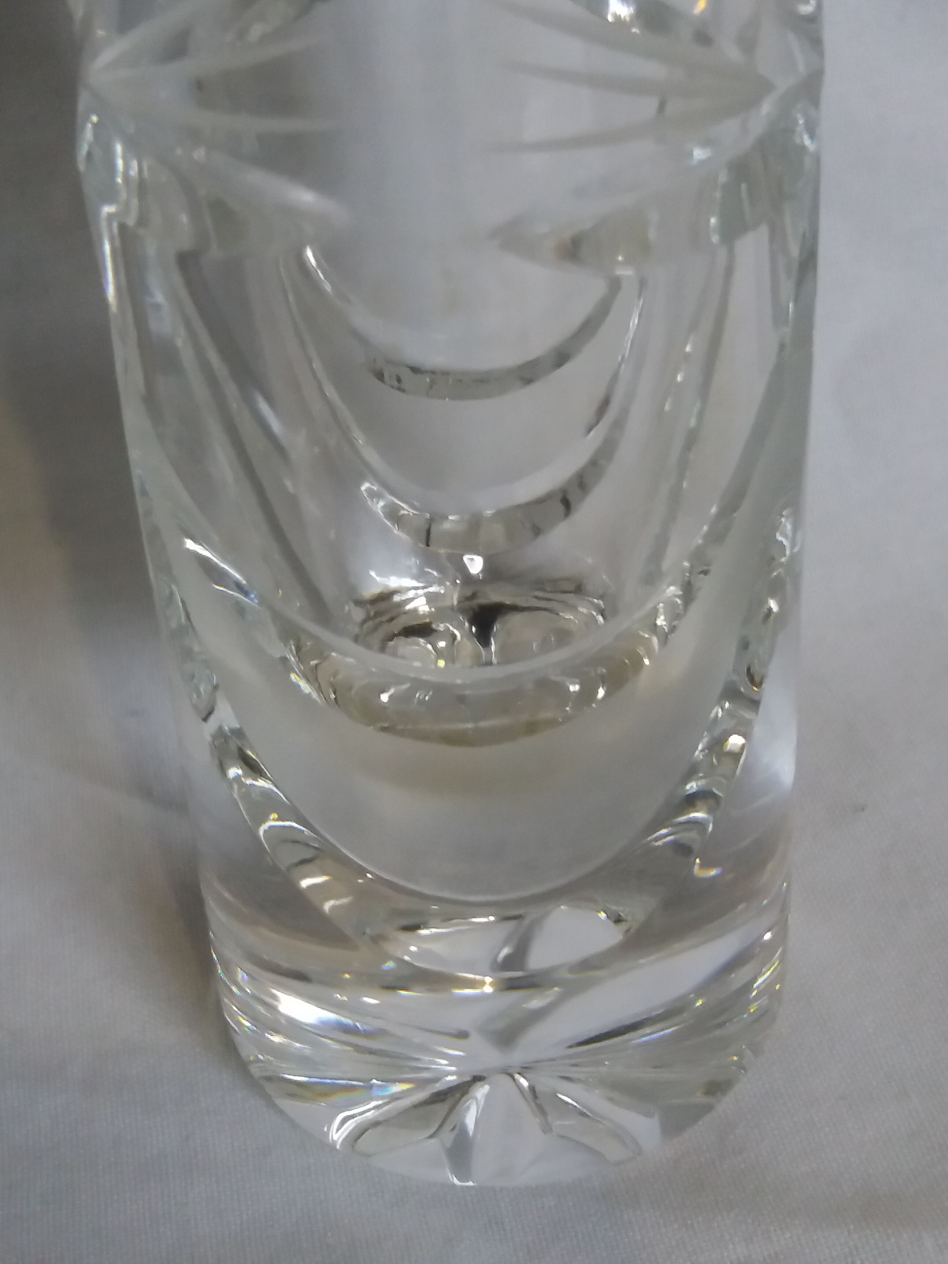 Glass or cut crystal soliflore vase