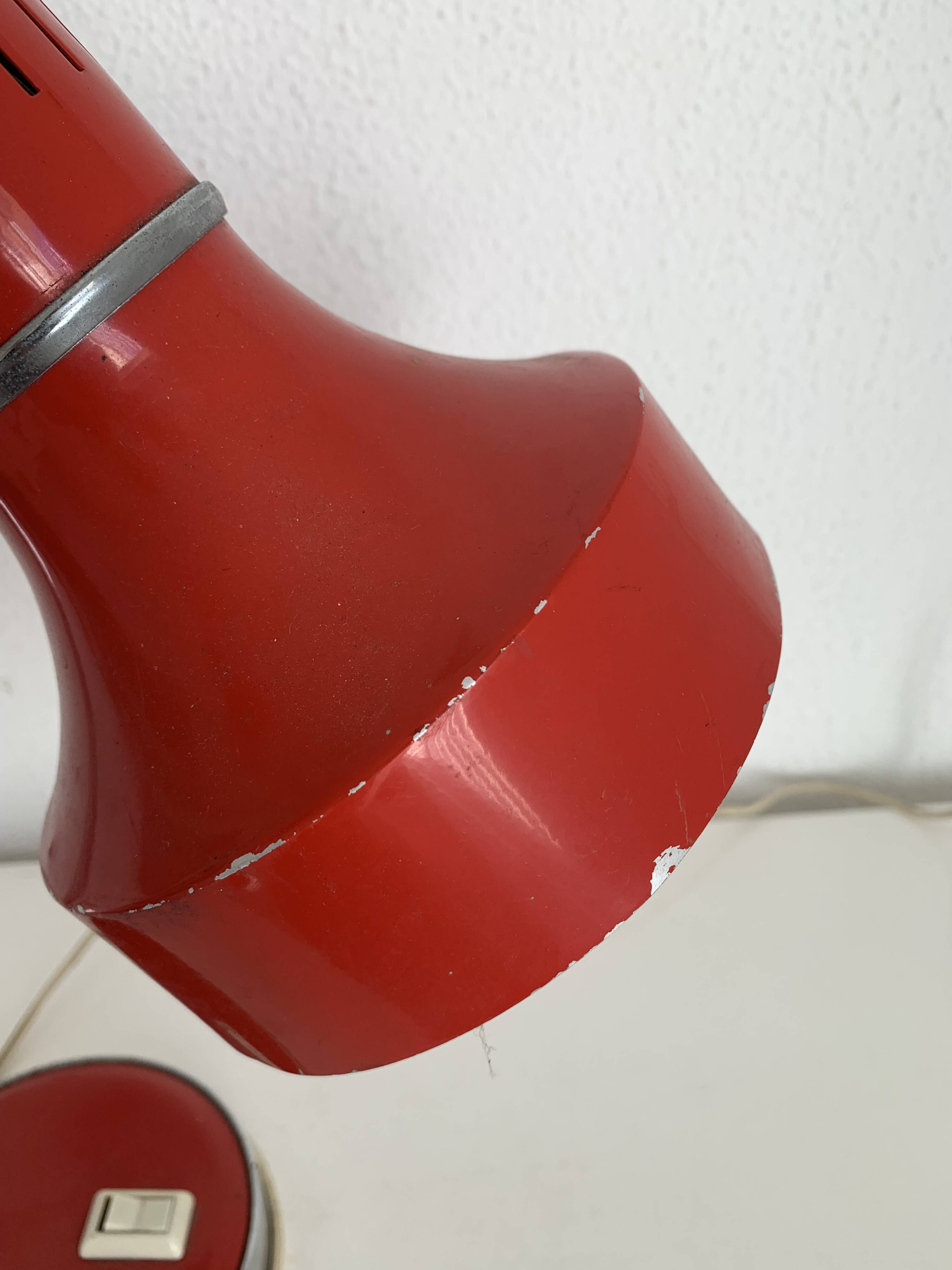 Vintage 1960s desk lamp Veneta Lumi Italy red - 35 cm