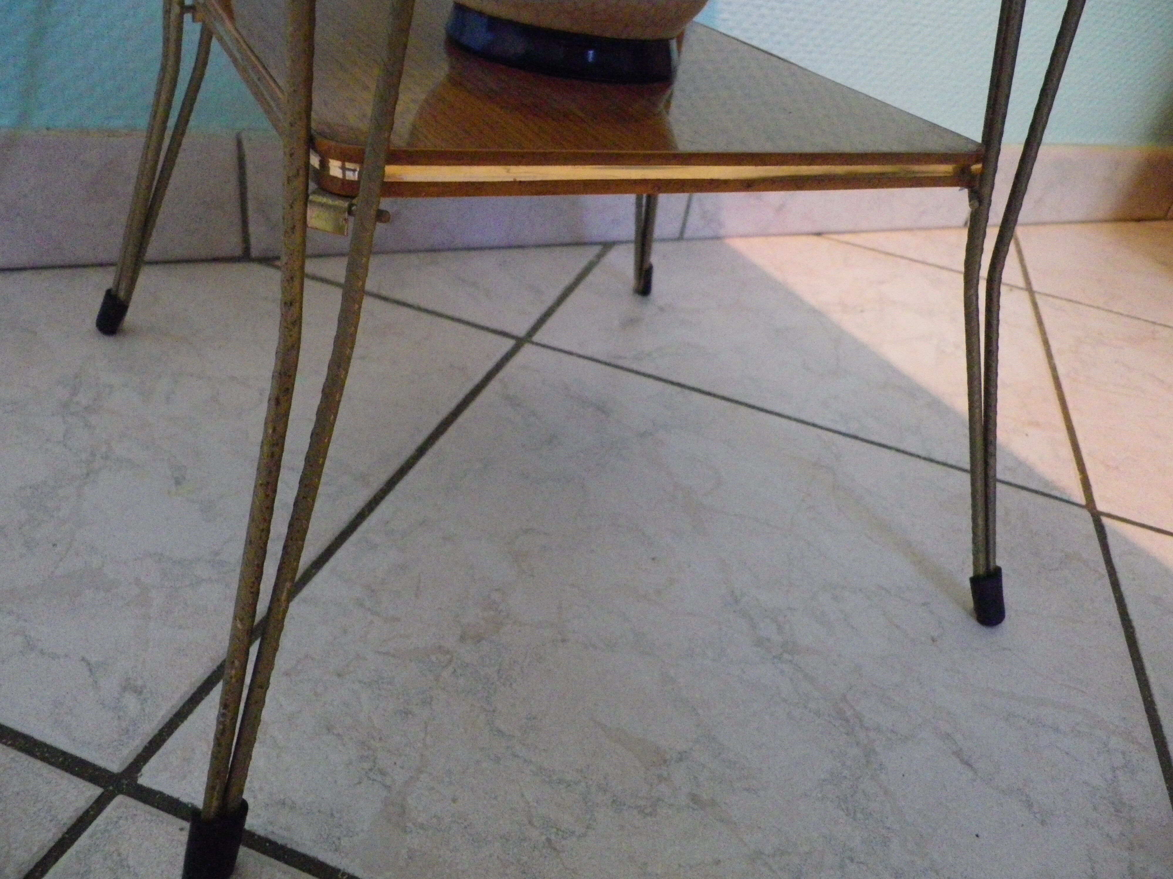 Formica side shelf, 2 shelves, gold metal - 60s