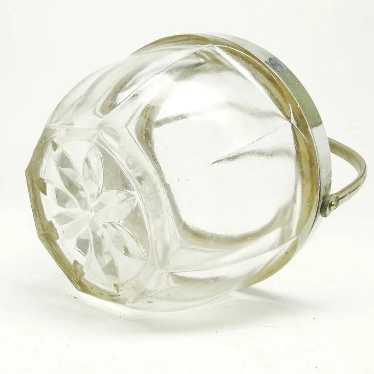 Sucrier Art Déco, verre pressé, laiton chromé, Huta Hortensja, Pologne, années 1950