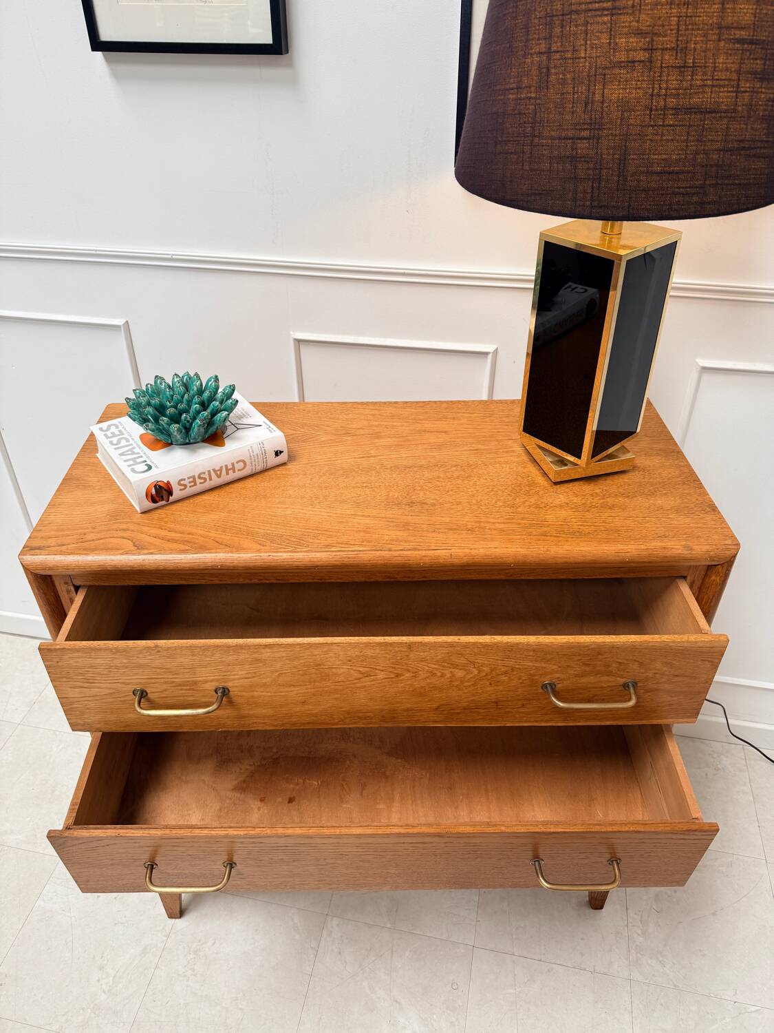 Vintage 1950s chest of drawers