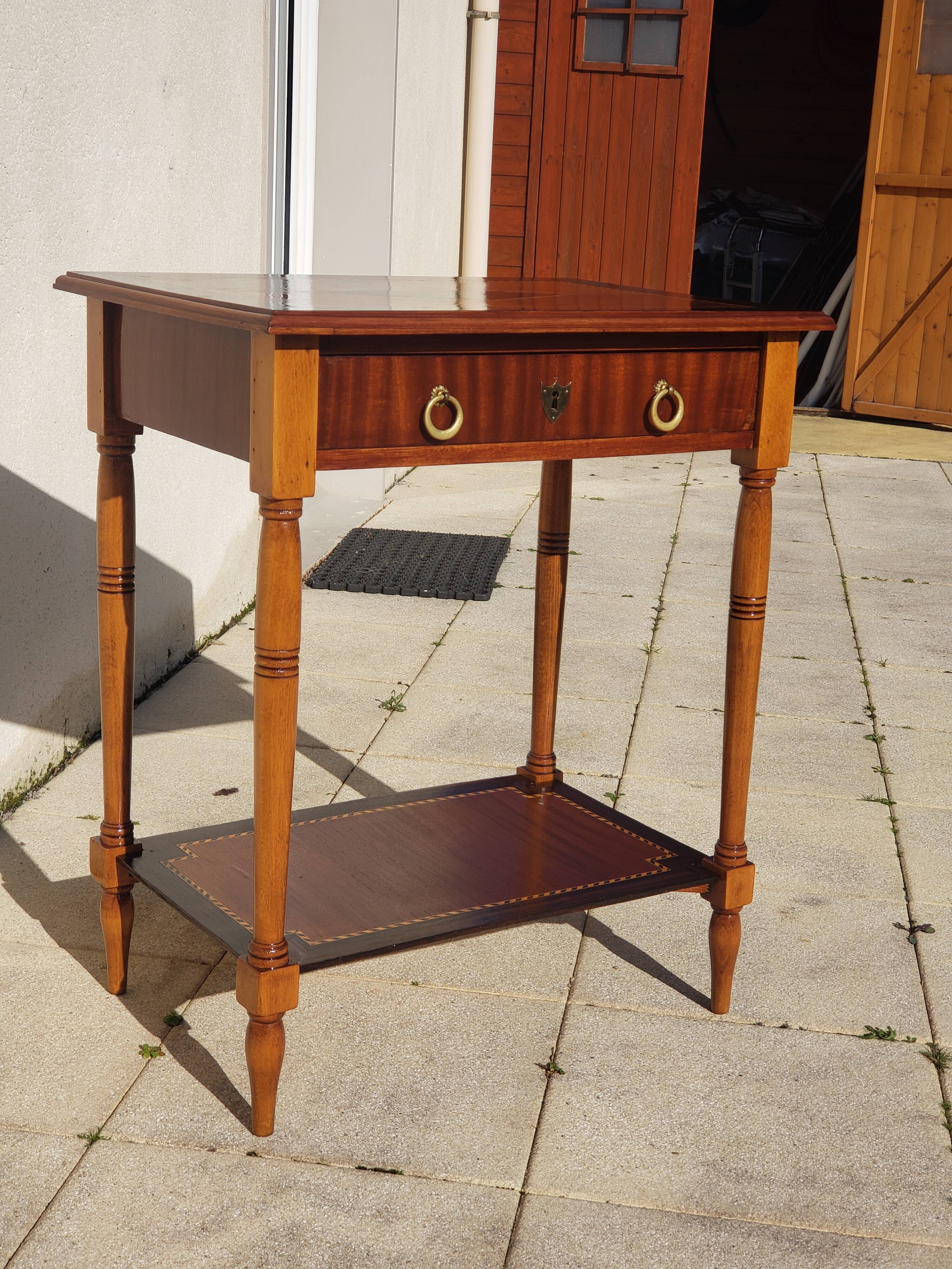 Table d'appoint ancienne console vintage antique marquetée